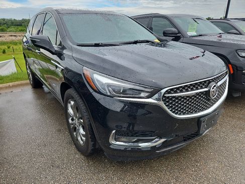Used 2019 Buick Enclave Avenir w/ Avenir Technology Package AWD/4WD image 3
