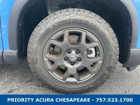 Used 2025 Honda Pilot TrailSport image 30