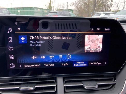 Used 2025 Chevrolet Trax LT image 30