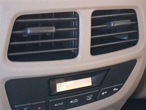 Used 2022 Honda Pilot Special Edition image 12
