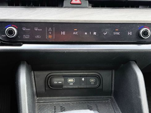 Used 2023 Kia Sportage X-Line w/ X-Line Premium Package image 11