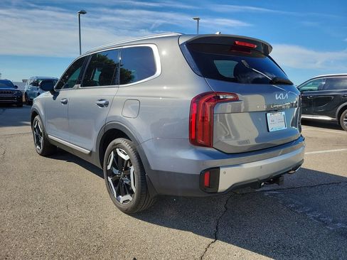 Used 2024 Kia Telluride S w/ S Sunroof Package AWD/4WD image 3