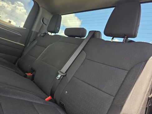 Used 2026 Chevrolet Silverado 1500 LT RWD image 28