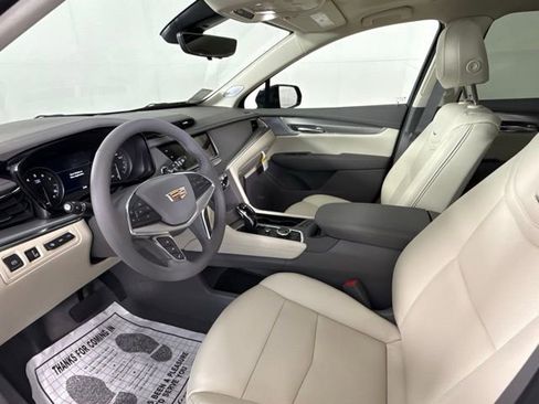 New 2025 Cadillac XT5 Premium Luxury w/ Technology Package image 13