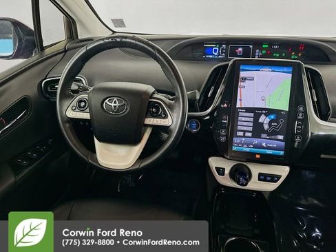 Used 2018 Toyota Prius Prime Advanced FWD image 21