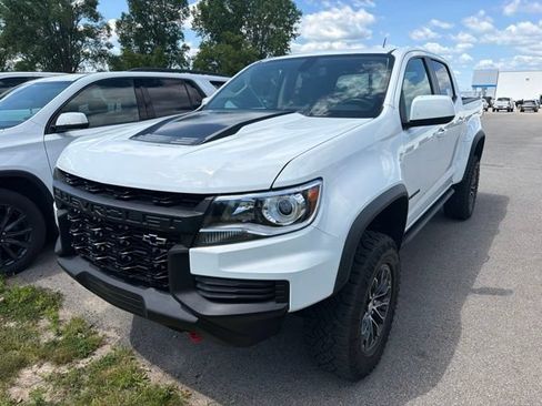 Used 2022 Chevrolet Colorado ZR2 AWD/4WD image 2