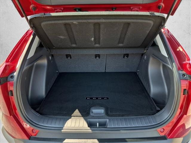 Certified 2024 Hyundai Kona SEL FWD image 6