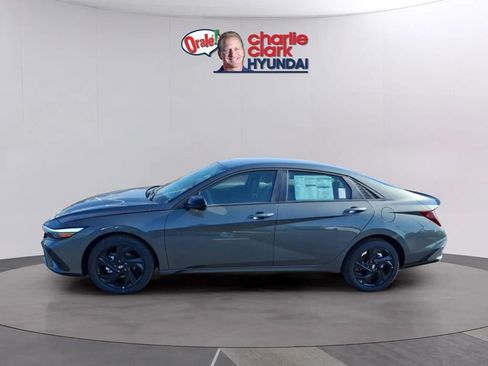 New 2026 Hyundai Elantra Sport FWD image 2