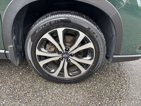 Certified 2023 Subaru Forester Limited AWD/4WD image 26