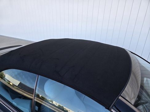 Used 2005 Mercedes-Benz CLK 500 Cabriolet image 11