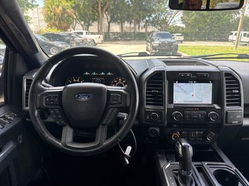 Used 2018 Ford F150 XLT w/ Equipment Group 302A Luxury AWD/4WD image 25