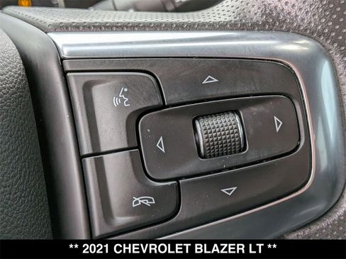 Used 2021 Chevrolet Blazer LT image 9