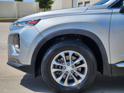 Used 2020 Hyundai Santa Fe SEL FWD image 7