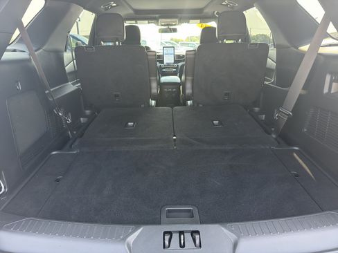 Used 2024 Ford Explorer ST w/ Equipment Group 401A AWD/4WD image 29