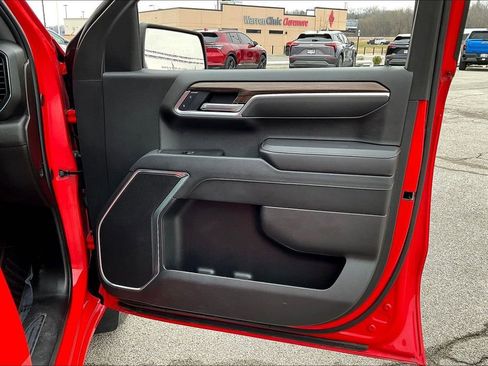 Used 2025 Chevrolet Silverado 1500 LT image 19