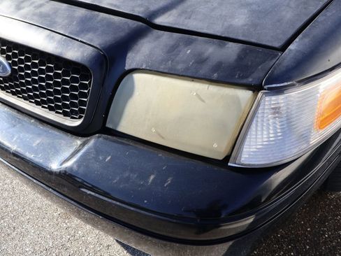 Used 2008 Ford Crown Victoria Police Interceptor RWD image 3