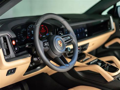 New 2026 Porsche Cayenne Coupe image 16