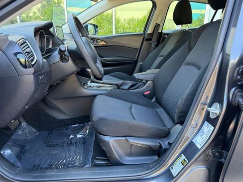 Used 2015 MAZDA MAZDA3 i Touring FWD image 36