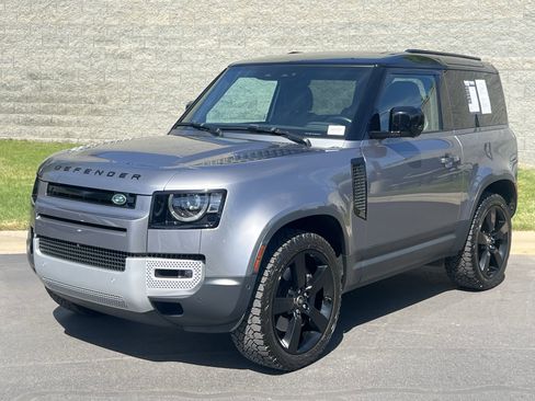 Certified 2023 Land Rover Defender 90 SE AWD/4WD image 1