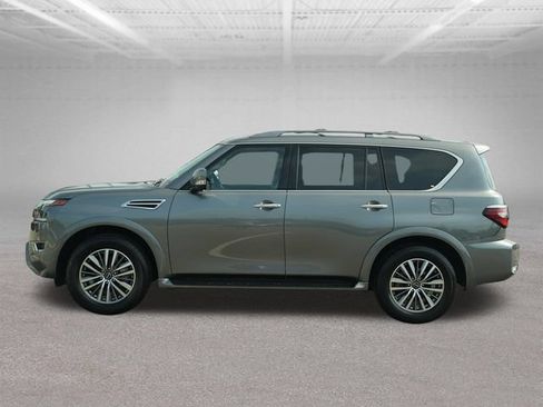 Used 2023 Nissan Armada SL w/ Captain's Chairs Package AWD/4WD image 4