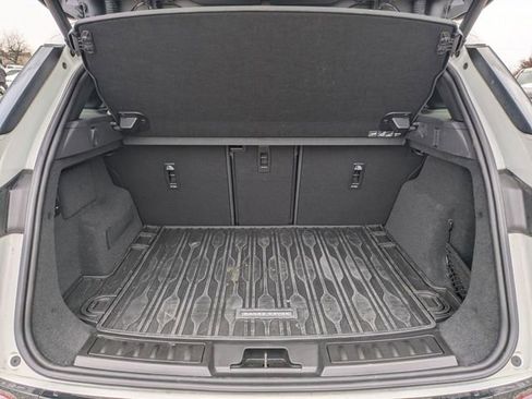 Used 2026 Land Rover Range Rover Evoque S image 16