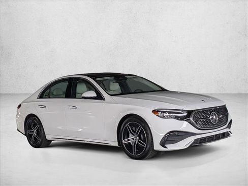 Certified 2025 Mercedes-Benz E 350 Sedan image 3