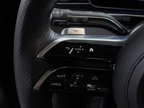 Certified 2025 Mercedes-Benz GLS 450 GLS 450 image 23