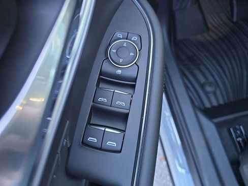New 2026 Buick Envision Avenir AWD/4WD image 16