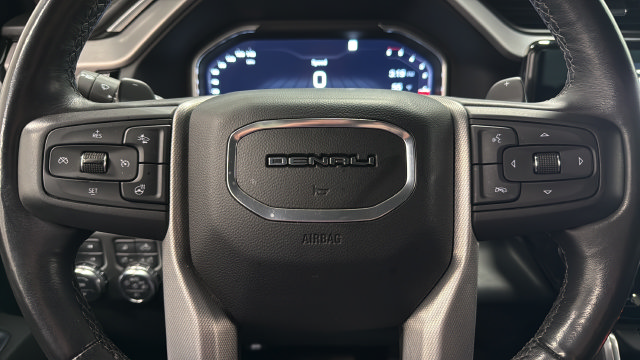 Used 2023 GMC Sierra 1500 Denali w/ Denali Reserve Package AWD/4WD image 16