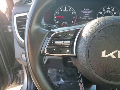 Used 2022 Kia Seltos S image 17