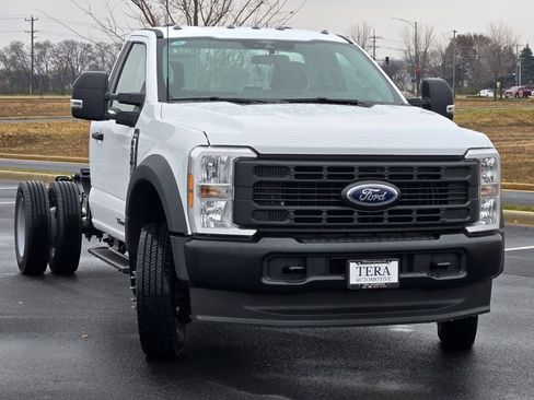 New 2026 Ford F550 4x4 Regular Cab Super Duty image 3