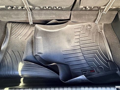 Used 2018 Chrysler Pacifica Touring Plus w/ S Appearance Package image 8