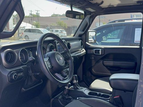 Used 2021 Jeep Wrangler Unlimited Sport AWD/4WD image 29