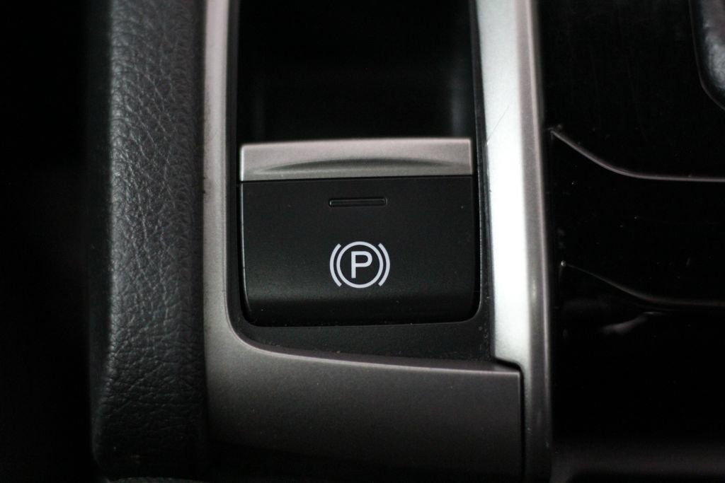 Used 2020 Honda Civic EX image 27