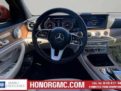 Used 2019 Mercedes-Benz E 300 image 8