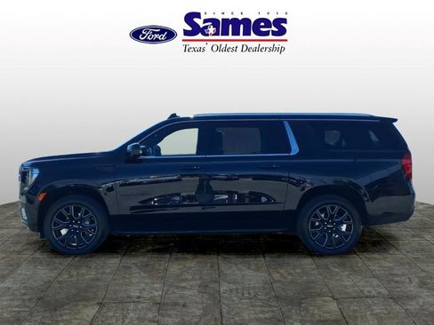 Used 2024 GMC Yukon XL SLE w/ Gmc Pro Safety Plus Package RWD image 6