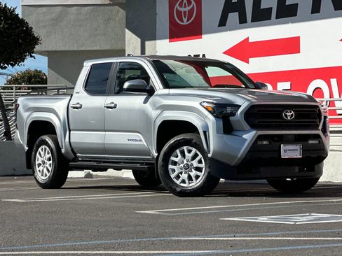 New 2026 Toyota Tacoma SR5 image 8