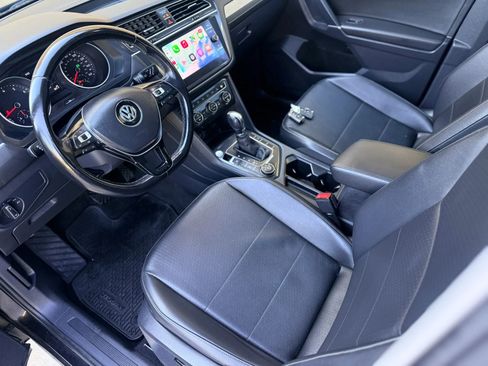 Used 2018 Volkswagen Tiguan SE image 20