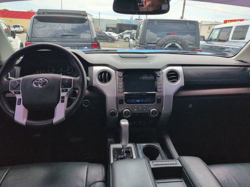 Used 2020 Toyota Tundra Limited w/ Limited Premium Package AWD/4WD image 12