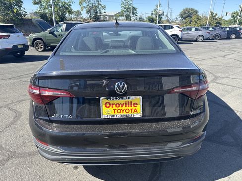 Used 2024 Volkswagen Jetta S FWD image 4