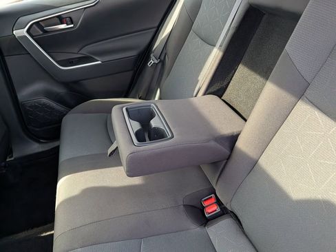 Used 2025 Toyota RAV4 XLE w/ Convenience Package image 27
