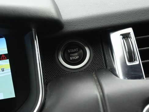 Used 2020 Land Rover Range Rover Sport HST image 41
