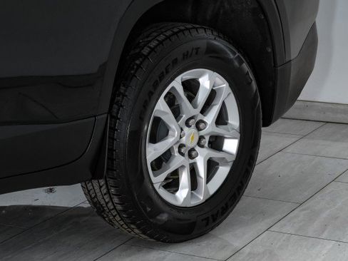 Used 2021 Chevrolet Traverse LT AWD/4WD image 60