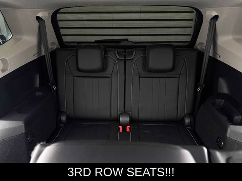 Used 2022 Volkswagen Tiguan SE FWD image 9