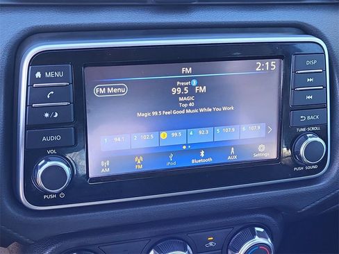 Used 2025 Nissan Versa S w/ Trunk Package image 22