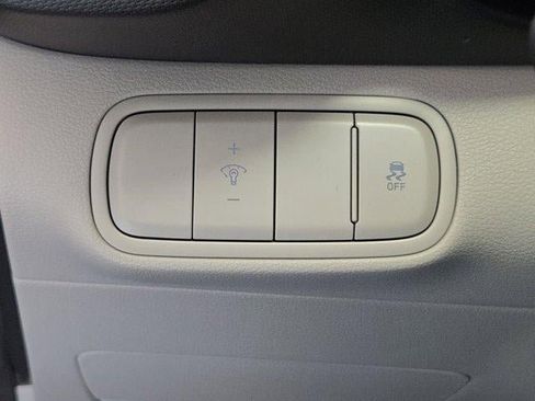 New 2026 Hyundai Venue SEL image 16