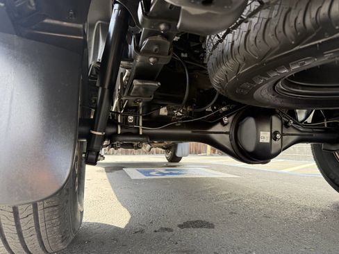 Used 2013 Toyota Tacoma PreRunner image 16