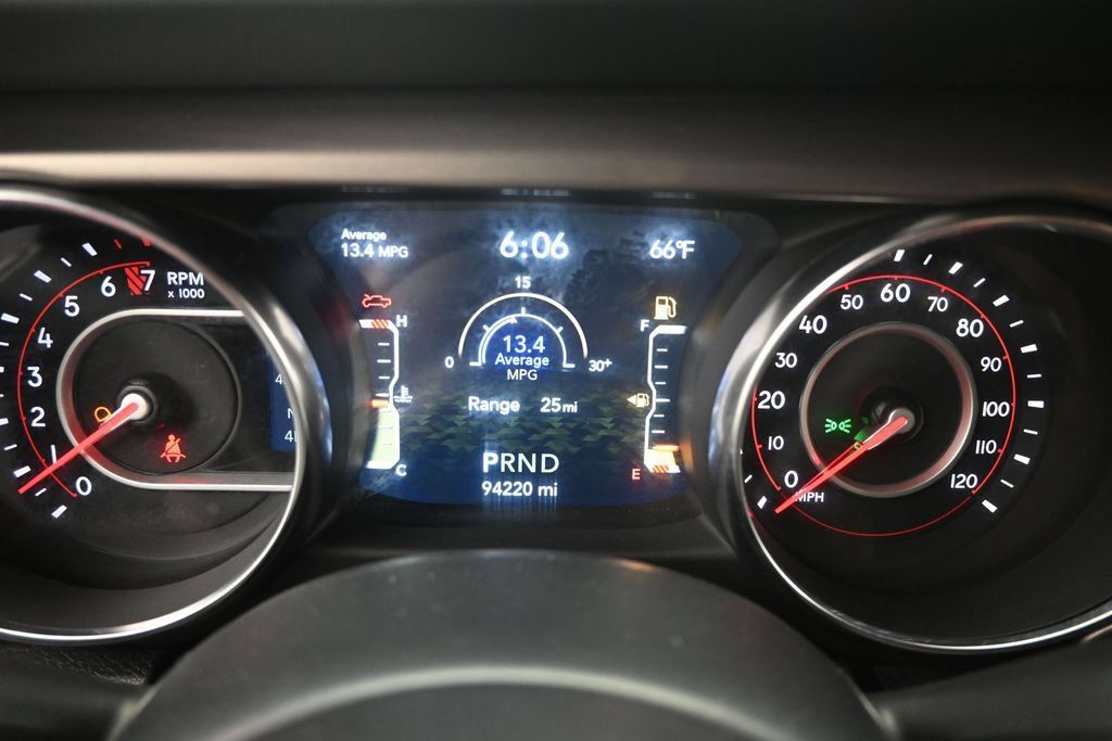 Used 2020 Jeep Gladiator Rubicon AWD/4WD image 19