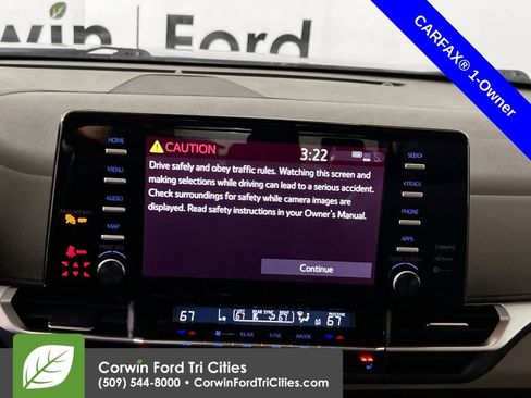 Used 2022 Toyota Sienna XLE image 21