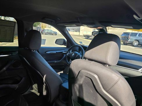 Used 2019 BMW X1 sDrive28i image 15